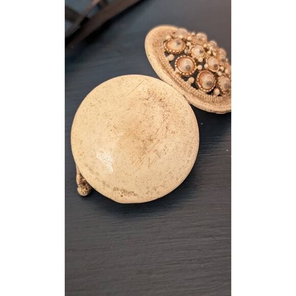 Vintage Florenza Trinket or Pill Box With Wiggly Googly Eyes Kiss Lock Closure - Picture 3 of 7